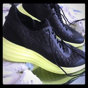NIKE LUNARLON SKI - HI ELITE WEDGE SNEAKERS 💚🖤